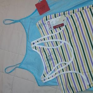 🟢NWT  Tank Top Bundle XXL